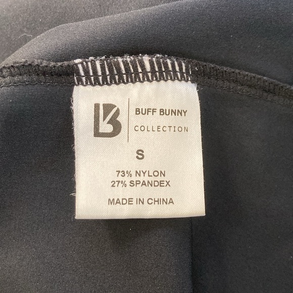 Buff bunny, mesh, pullover, size small - Picture 7 of 7